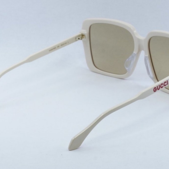 Brand New Gucci Ivory "Gucci I Love You" Sunglasses NWT and Case - Picture 9 of 10